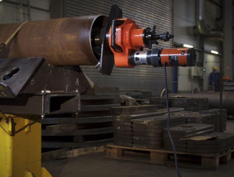 Úkosovačka trubek - vnitřní upnutí, bez posuvu N.KO