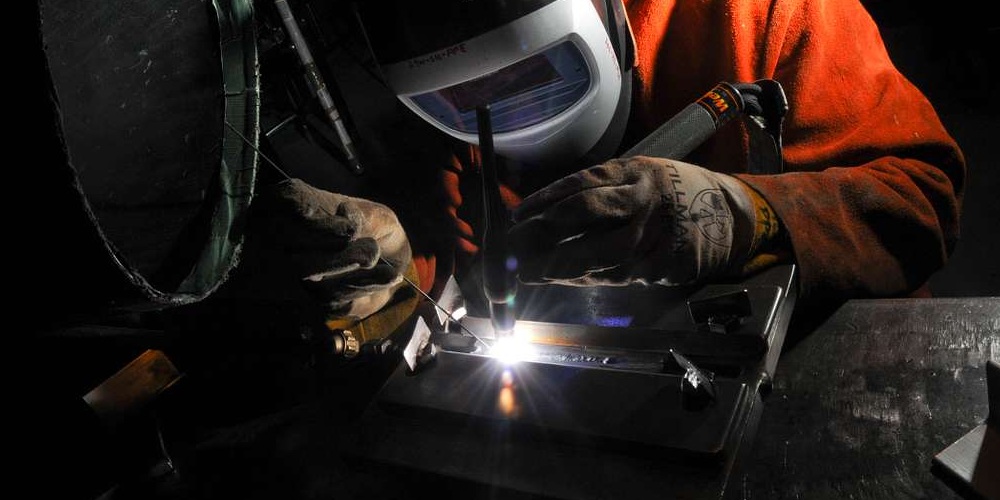 Svařování TIG – hořák s wolframovou elektrodou